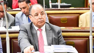 وزير المالية عن مكافآت أطباء الامتياز: على المستشفيات الجامعية بحث أسباب عدم الصرف