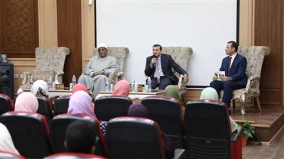 الأزهر للفتوى يعقد صالونه الثقافي الخامس حول الثقافة الأسرية وأثرها على المجتمع