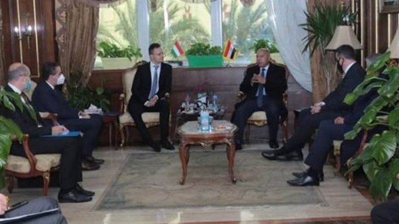 وزير النقل مع نظيره