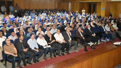 محافظ الشرقية يشهد ورشة عمل تطبيق منظومة المرتبات 