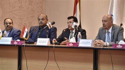 وزير الرياضة ورئيس اللجنة الأوليمبية يلتقيان بعثة مصر بدورة ألعاب البحر المتوسط
