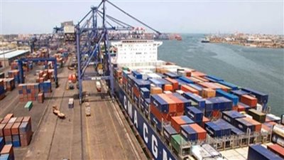    تداول 49242 طن بضائع عامة و284 شاحنة بموانئ البحر الأحمر
