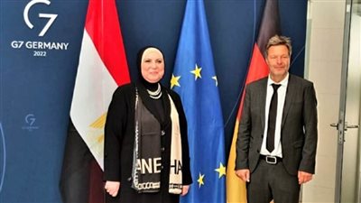 وزيرة التجارة والصناعة ووزير الاقتصاد الألماني يبحثان سبل تنمية وتطوير العلاقات الاقتصادية بين البلدين