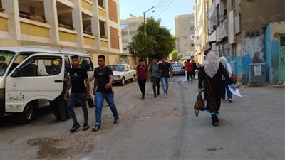 إصابة طالبة بهبوط أثناء أداء امتحان مادة الاقتصاد بالمنيا