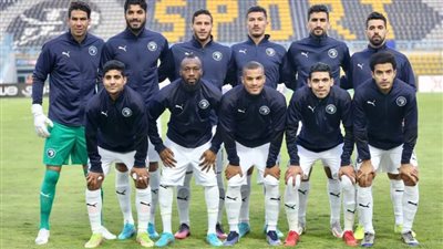 إبراهيم عادل يقود هجوم بيراميدز أمام إيسترن كومباني 