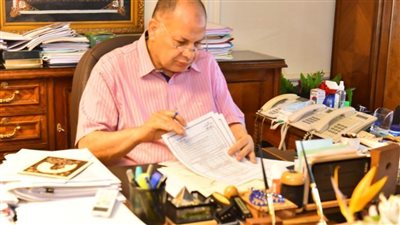 محافظ أسيوط يعتمد درجات تنسيق القبول بمدارس الثانوي الفني 