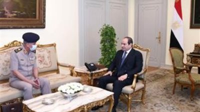 المتحدث الرئاسي: الرئيس السيسي يستقبل وزير الدفاع 