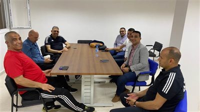 وفد وزارة الخارجية يعقد جلسة مع بعثة مصر في البحر المتوسط بمدينة وهران بالجزائر