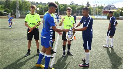 إنبي يهزم بونفيرادينا الإسباني وينفرد بصدارة مجموعته