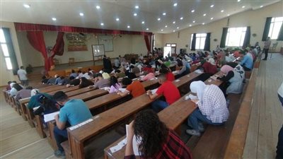 رئيس جامعة المنيا: استمرار أعمال التصحيح والرصد للنتائج أولًا بأول داخل كنترولات الكليات