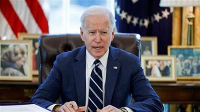 الرئيس الأمريكي يوقع على قانون لتقييد حيازة الأسلحة