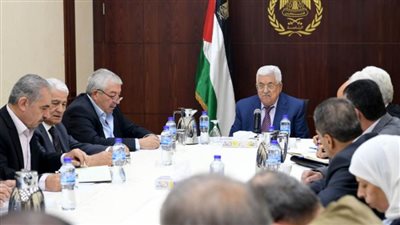 اللجنة المركزية لحركة فتح تعقد اجتماعا برئاسة أبو مازن
