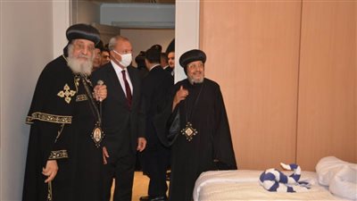 البابا تواضروس الثاني ومحافظ القليوبية يفتتحان بيت 