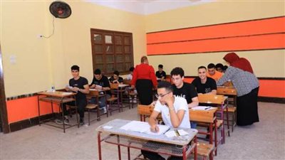 التعليم : رصد 12 حالة غش في امتحان اللغة العربية بالثانوية العامة