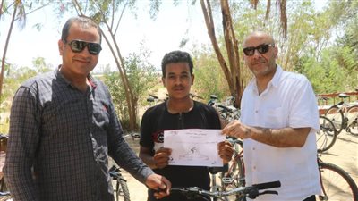 وزارة البيئة تسلم جوائز الفائزين فى مسابقة 