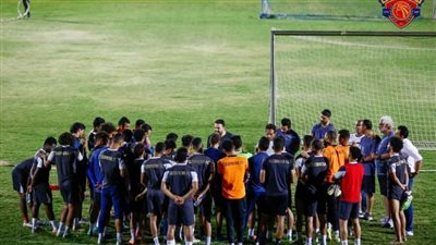 أبو العينين يدعم سيراميكا كليوباترا قبل مواجهة الزمالك 
