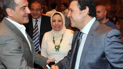 هاني شاكر يوجه رسالة إلى محمد ثروت بعد نجاح العملية