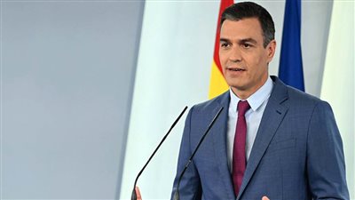 بعد مصرع 18 مهاجرا.. إسبانيا تلقي على 