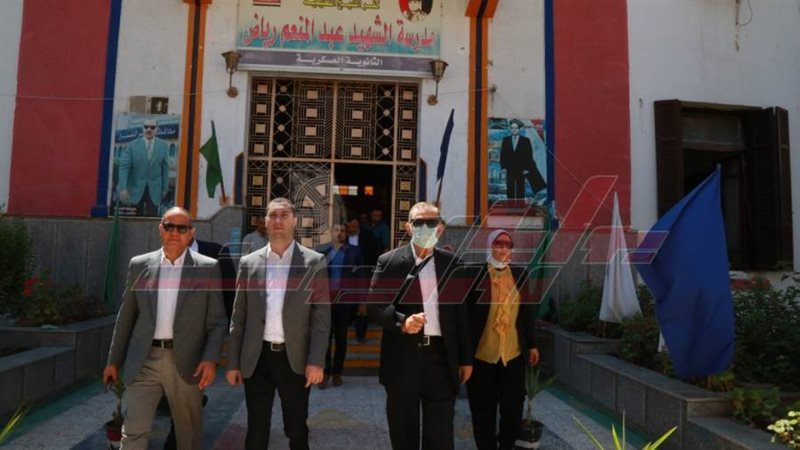 جولة المحافظ