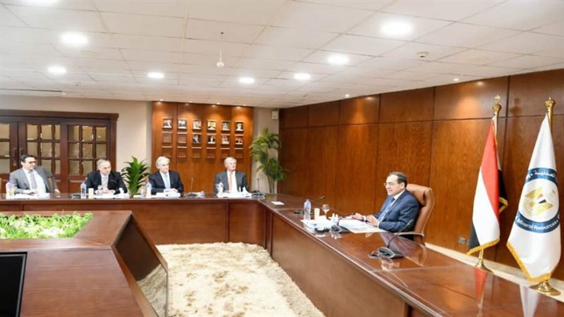 اجتماع المهندس طارق