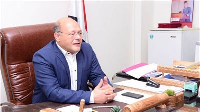 جامعة سوهاج تبحث سبل التعاون مع جامعة كلايرمونت في دراسة الماجستير المهني