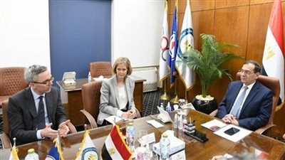 وزير البترول: الحكومة تدعم التعاون مع الشركات العالمية في مجال الطاقة الخضراء