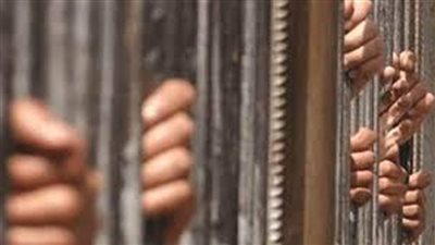 ضبط 3 أشخاص بالجيزة وبني سويف لادعائهم تسريب امتحانات الثانوية العامة