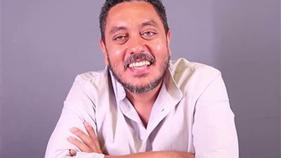 المخرج وائل فرج يدخل غرفة مونتاج 