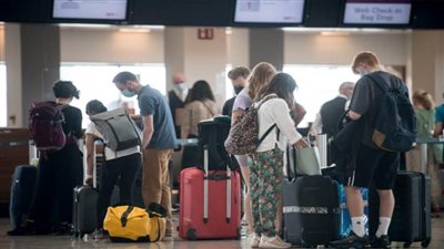 وزير الصحة النمساوي: ارتباك المطارات يرجع إلى إصابة الموظفين بـ