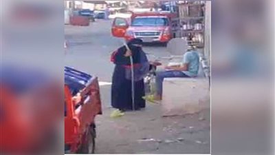 كشف ملابسات فيديو تظهر خلاله منتقبة تقوم بخطف طفل