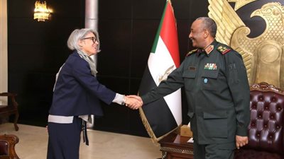 البرهان يُطمئن مبعوثة أوروبية على الأوضاع في السودان والإقليم