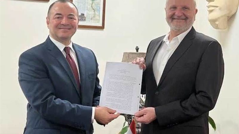 الشواف وفيراري