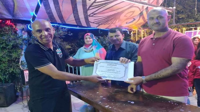 تكريم المتميزين في