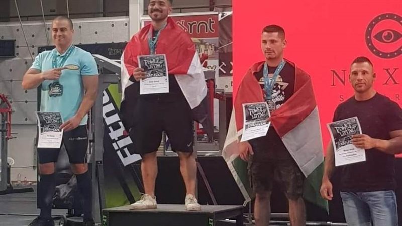 الطالب عمر اشرف محمد