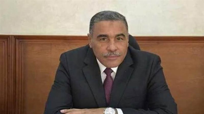 محافظ مطروح خالد