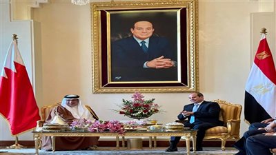 الرئيس السيسي يلتقي ولي العهد البحريني في 