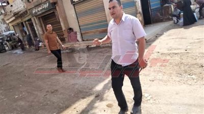 رفع الباعة الجائلين من الأرصفة بشوارع كفر الشيخ 