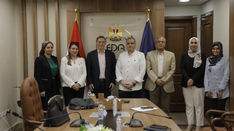 وفد مدرسة لندن في