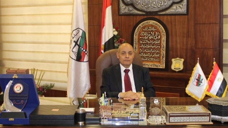 المستشارعزت أبو زيد