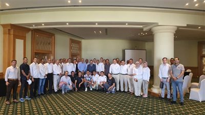 السياحة تنظم برنامجا تدريبيا للعاملين بالمنشآت الفندقية