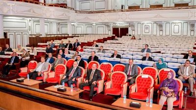 دورات تدريبية بكلية الدراسات العليا للعلوم المتقدمة ببني سويف 