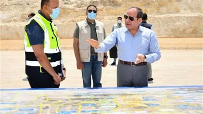 بالفيديو.. الرئيس يتفقد أعمال تطوير كورنيش المُقطم ومحور ياسر رزق
