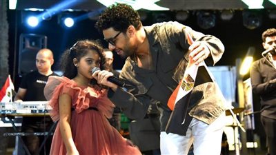 أحمد جمال يحيي احتفالات ذكرى ثورة 30 يونيو في الشيخ زايد.. صور