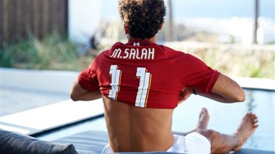 تجديد عقد صلاح حديث الأوساط العالمية ونهاية رحلة بن شرقي| النشرة الرياضية