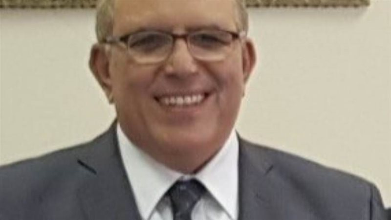 دكتور عاطف مرسى