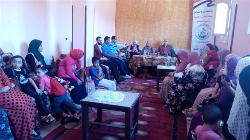 جانب من إحدى الندوات