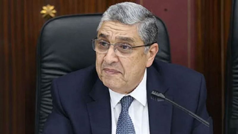 وزير الكهرباء والطاقة