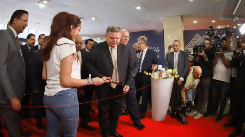 وزير قطاع الأعمال