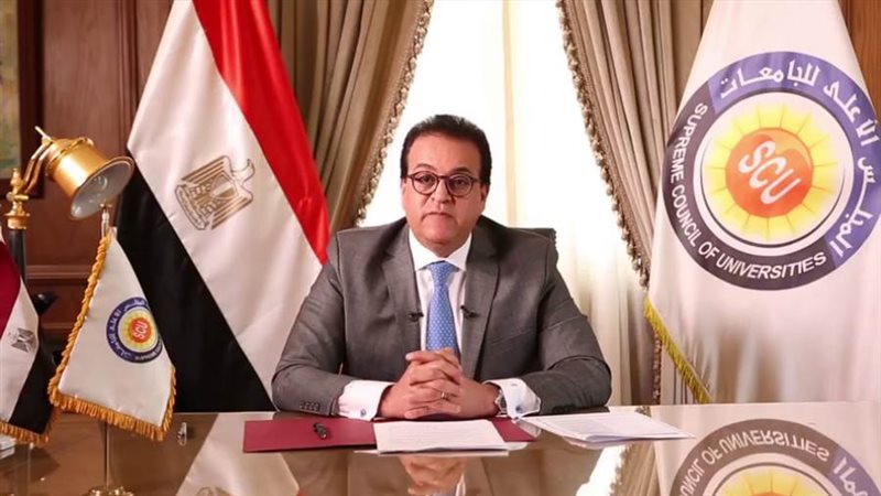 الدكتور خالد عبد