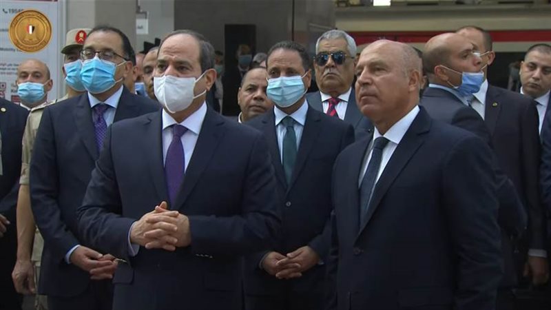 الرئيس السيسي أثناء